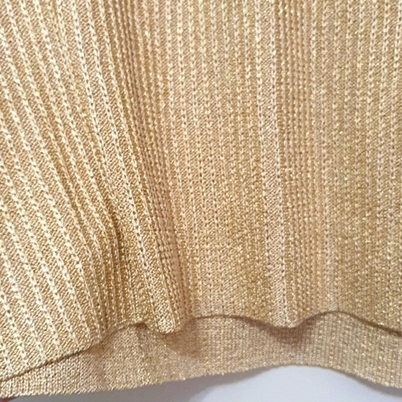 St. John Gold Shimmer Knitted Tank top - Picture 7 of 8